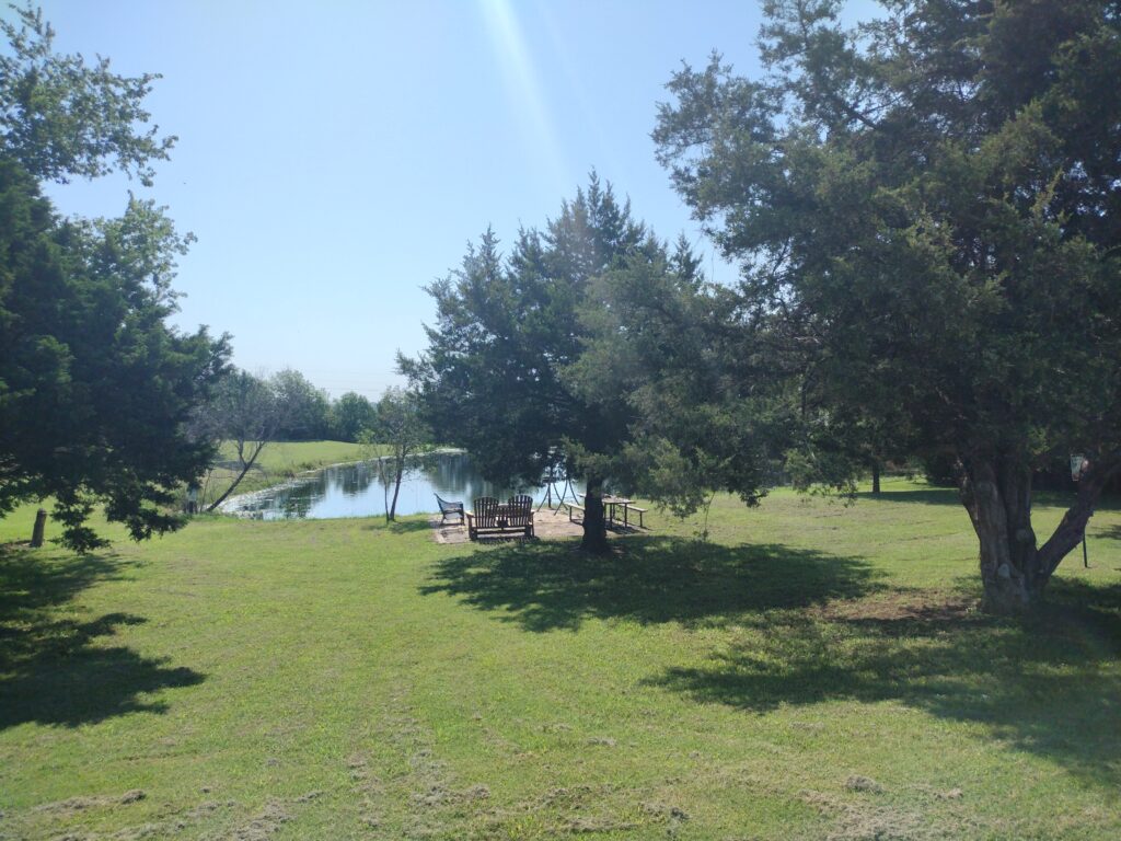 Cedar crest pond and picnic table
